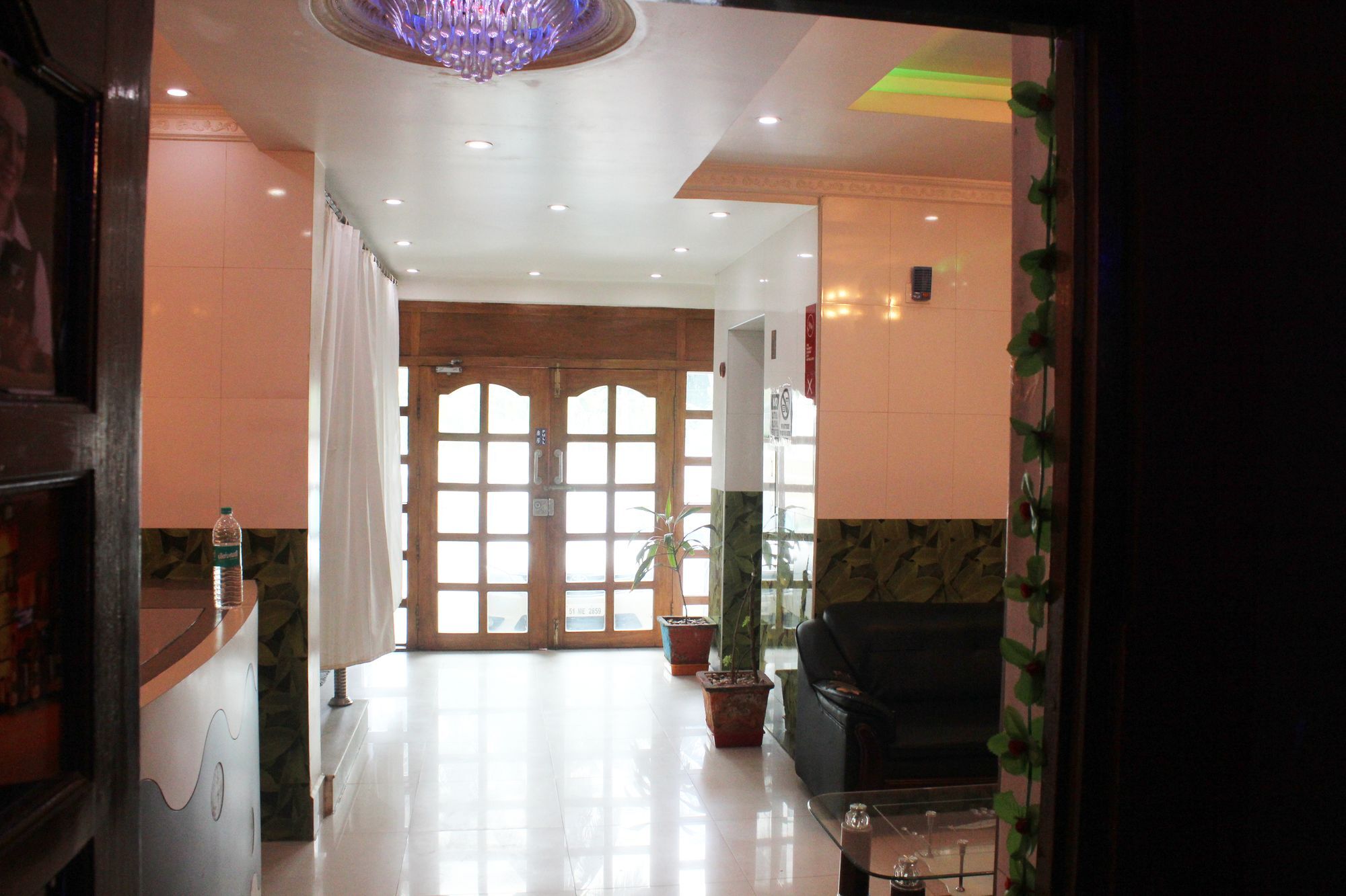 Hotel Ayushman Pondicherry Exterior photo